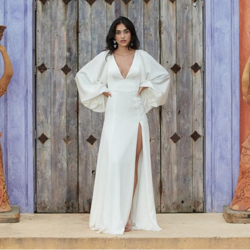Willowby by Watters Sorvette Wedding Gown